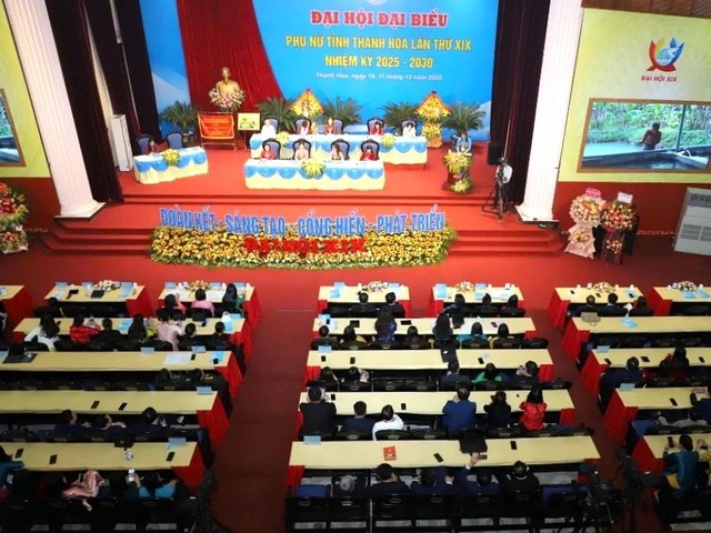 Thanh Hóa: Khai mạc Đại hội đại biểu Phụ nữ tỉnh lần thứ XIX, nhiệm kỳ 2025-2030- Ảnh 1.
