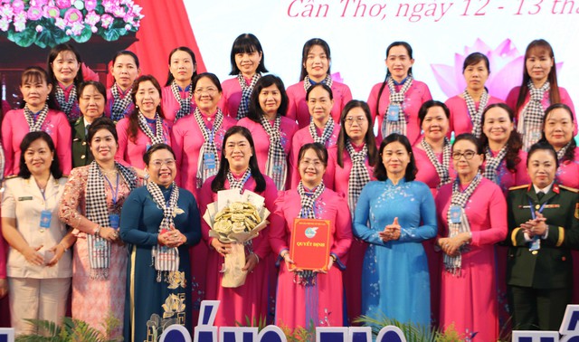 Phấn đấu đến năm 2030, TP Cần Thơ có 5.000 hộ phụ nữ thoát nghèo bền vững- Ảnh 13. Phấn đấu đến năm 2030, TP Cần Thơ có 5.000 hộ phụ nữ thoát nghèo bền vững- Ảnh 13.