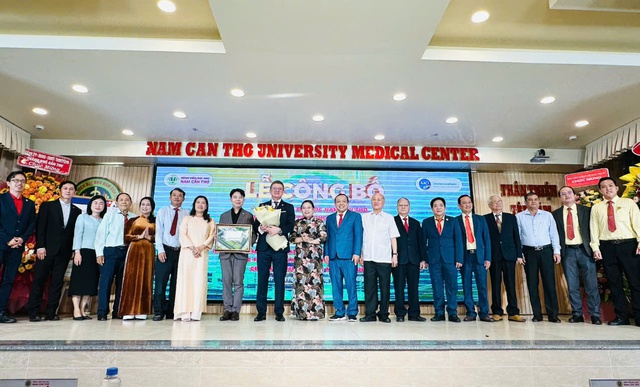 Bệnh viện đầu tiên tại ĐBSCL đạt chứng nhận kiểm định chất lượng quốc tế theo tiêu chuẩn Hoa Kỳ- Ảnh 6. Bệnh viện đầu tiên tại ĐBSCL đạt chứng nhận kiểm định chất lượng quốc tế theo tiêu chuẩn Hoa Kỳ- Ảnh 6.