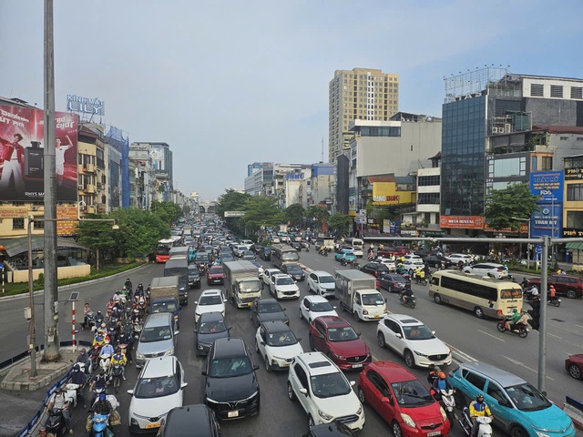 Hạ tầng vượt sông và chiến lược tái cấu trúc không gian Thủ đô: Lời giải nào cho bài toán áp lực giao thông đô thị?- Ảnh 2.