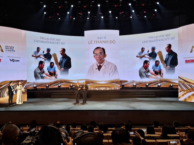 Trao Giải thưởng “Hành động vì Cộng đồng 2025”: Tôn vinh các nghĩa cử cao đẹp- Ảnh 9.