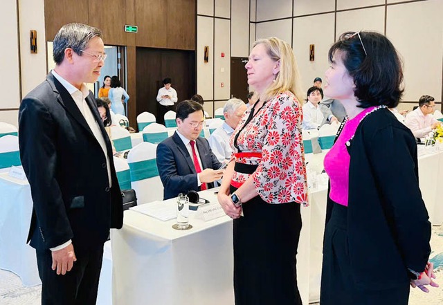 Ở lại hay Di cư - Cuộc sống vùng ĐBSCL đang ở ngã rẽ quan trọng với nhiều thách thức cho sự phát triển bền vững- Ảnh 2.