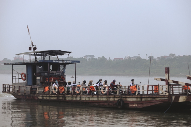 Chuyến phà chở những ước mơ
- Ảnh 7.