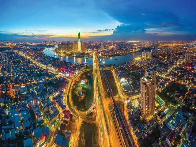 HSBC: Năm 2026 là giai đoạn then chốt để thiết lập điểm cân bằng mới- Ảnh 1.