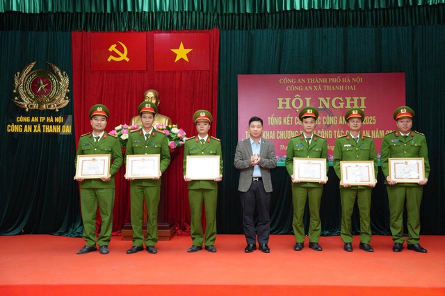 Công an xã Thanh Oai: Phát động phong trào thi đua "Vì an ninh Tổ quốc" năm 2026- Ảnh 6.