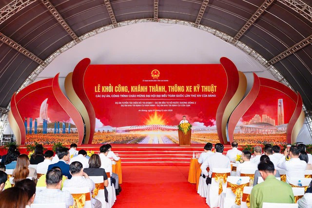 Phú Quốc sẽ có tàu điện LRT đầu tiên tại Việt Nam- Ảnh 1. Phú Quốc sẽ có tàu điện LRT đầu tiên tại Việt Nam- Ảnh 1.