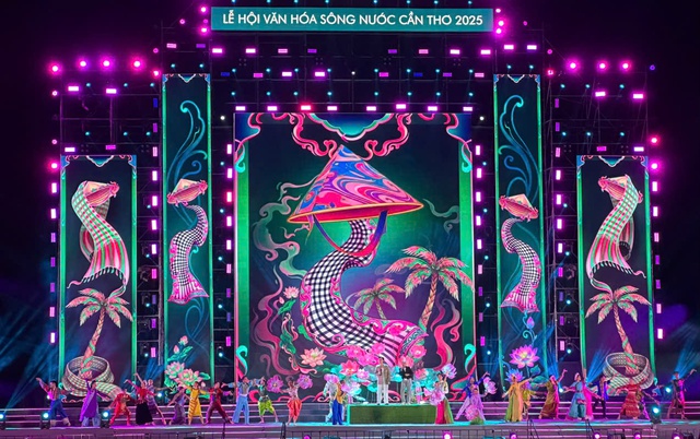Đêm tổng duyệt chương trình nghệ thuật Lễ hội Văn hoá Sông nước Cần Thơ - Đậm chất sắc màu sông nước- Ảnh 4.