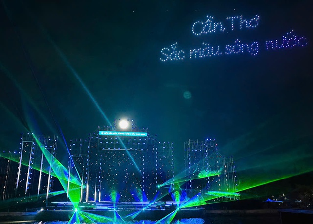 Đêm tổng duyệt chương trình nghệ thuật Lễ hội Văn hoá Sông nước Cần Thơ - Đậm chất sắc màu sông nước- Ảnh 14.