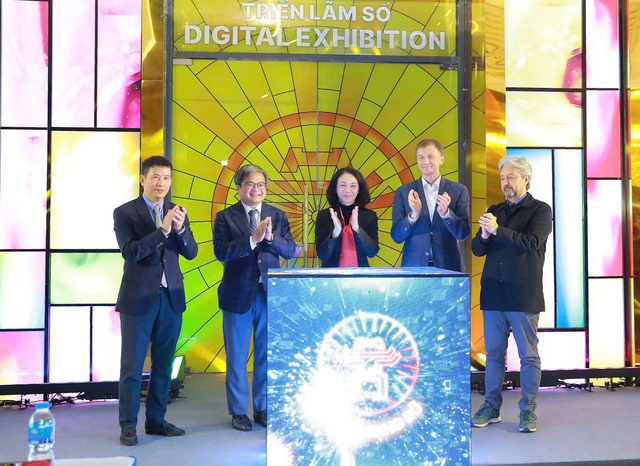 Triển lãm số “Hà Nội Rạng Rỡ - Ánh sáng và Di sản”: Bảo tồn và lan tỏa di sản bằng ngôn ngữ công nghệ số- Ảnh 1.