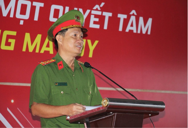 Hơn 1.000 người tham gia giải chạy Marathon “Chung một quyết tâm - Vì cộng đồng không ma túy”- Ảnh 1.