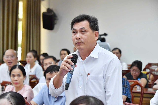 Thủ tướng Chính phủ Phạm Minh Chính và Đoàn ĐBQH TP. Cần Thơ tiếp xúc cử tri chuyên đề về y tế và giáo dục- Ảnh 6.