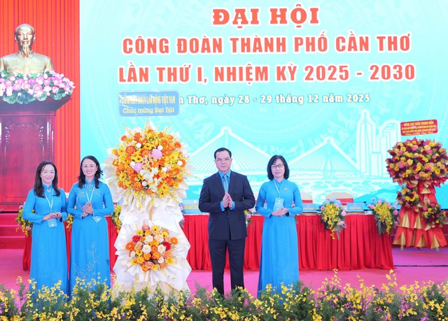 Xây dựng tổ chức Công đoàn TP Cần Thơ vững mạnh, hiện đại, chuyên nghiệp, nhân văn- Ảnh 6.