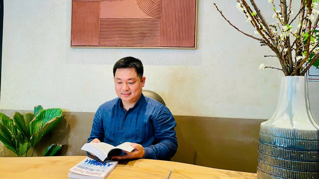 Chương trình tặng sách Books4VN: Hành trình ba thập kỷ vun bồi văn hóa đọc- Ảnh 1.