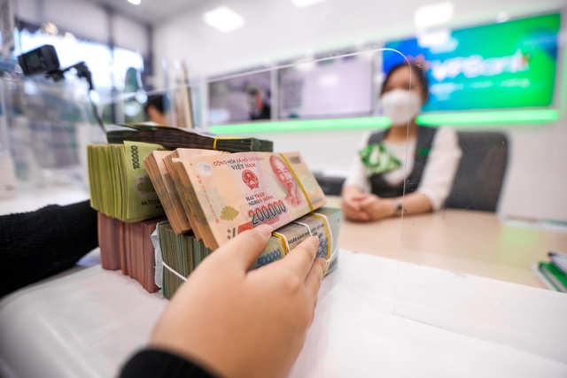 Lãi suất liên ngân hàng cao nhất 3 năm- Ảnh 1.