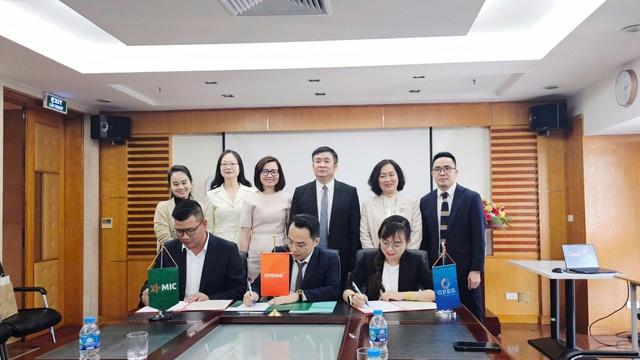 Bảo hiểm Quân đội ký kết hợp tác chiến lược với OPES và GPBank, mở rộng hệ sinh thái bảo hiểm số- Ảnh 1.