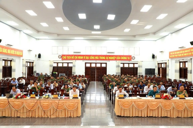 Xã Tân Hòa tổng kết công tác bảo đảm TTATGT, phòng chống tội phạm ma túy năm 2025- Ảnh 1. Xã Tân Hòa tổng kết công tác bảo đảm TTATGT, phòng chống tội phạm ma túy năm 2025- Ảnh 1.