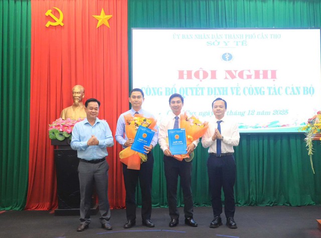 Bệnh viện Đa khoa TP Cần Thơ có tân Giám đốc mới- Ảnh 1. Bệnh viện Đa khoa TP Cần Thơ có tân Giám đốc mới- Ảnh 1.