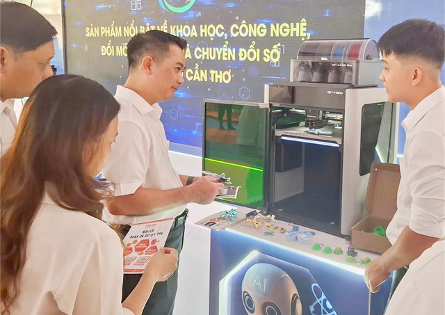 Cần Thơ: Đẩy mạnh truyền thông về đột phá phát triển khoa học, công nghệ, đổi mới sáng tạo- Ảnh 2.