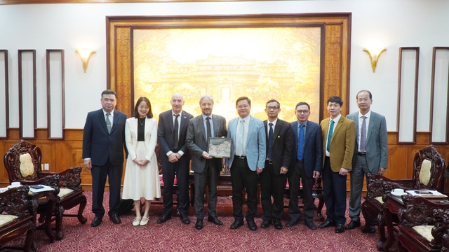 TP Huế: Giao lưu, phát triển bản sắc văn hóa với Cộng hòa Pháp- Ảnh 3.