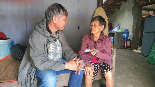 Xứ Nghệ: Hành trình san sẻ yêu thương về vùng lũ Đắk Lắk của Đại đức Thích Định Tuệ- Ảnh 7.