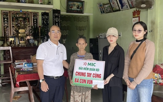 MIC chung tay hỗ trợ nhiều địa phương miền Trung – Tây Nguyên bị ảnh hưởng bởi mưa lũ- Ảnh 4. MIC chung tay hỗ trợ nhiều địa phương miền Trung – Tây Nguyên bị ảnh hưởng bởi mưa lũ- Ảnh 4.