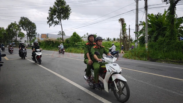TP Cần Thơ: Giữ bình yên nơi cửa biển Trần Đề- Ảnh 3.