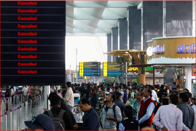 Ngành hàng không Ấn Độ đối mặt khủng hoảng lớn- Ảnh 1. Ngành hàng không Ấn Độ đối mặt khủng hoảng lớn- Ảnh 1.