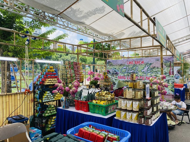 Hà Nội: Liên hoan Ẩm thực và Du lịch làng nghề, phố nghề năm 2025 sẽ diễn ra từ 11 đến 14/12- Ảnh 1.