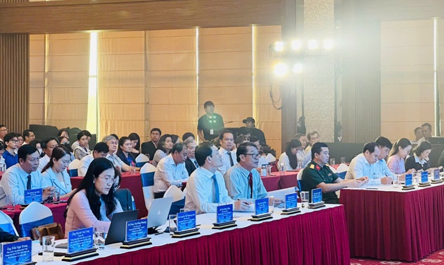 Cần Thơ: Phát động Tuần lễ Khoa học công nghệ, Đổi mới sáng tạo và Chuyển đổi số năm 2025- Ảnh 1.