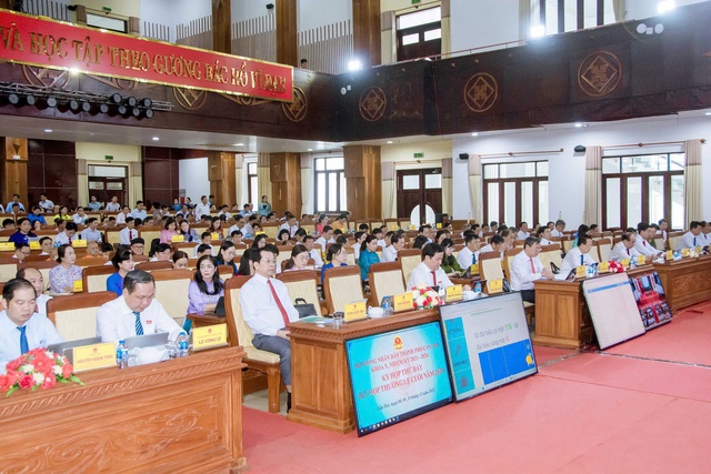 Kỳ họp thứ 7, HĐND TP. Cần Thơ khóa X: Chất vấn và trả lời chất vấn những vấn cử tri quan tâm- Ảnh 5.