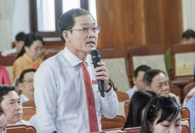 Kỳ họp thứ 7, HĐND TP. Cần Thơ khóa X: Chất vấn và trả lời chất vấn những vấn cử tri quan tâm- Ảnh 3.