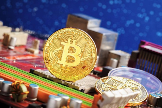 Giá Bitcoin hôm nay 12/2: Độ khó đào Bitcoin đạt mức cao kỷ lục- Ảnh 1.