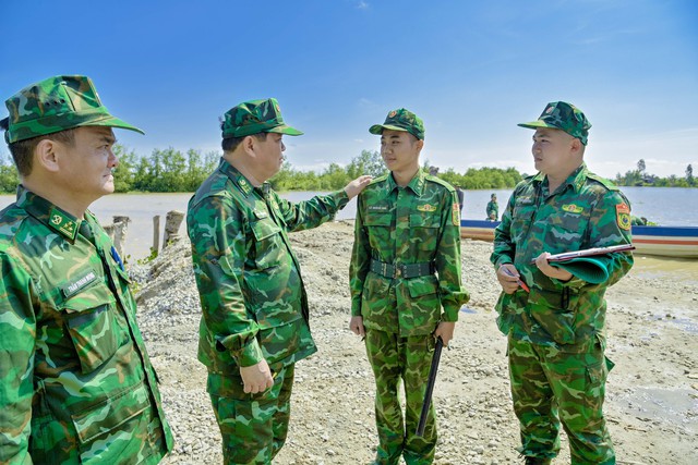 BĐBP tỉnh Kiên Giang bảo vệ an toàn địa bàn trước, trong và sau Tết Nguyên Đán Ất Tỵ 2025- Ảnh 1.