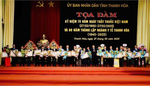 Thanh Hóa: Kỷ niệm 70 năm ngày Thầy thuốc Việt Nam và 80 năm thành lập ngành Y tế- Ảnh 4.