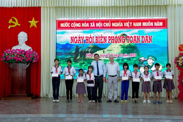 Sóc Trăng: Ngày hội Biên phòng toàn dân trên địa bàn khu vực biên giới biển thị xã Vĩnh Châu- Ảnh 7.