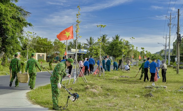 Kiên Giang: Nhiều hoạt động ý nghĩa trong Ngày Hội Biên phòng toàn dân năm 2025- Ảnh 3.