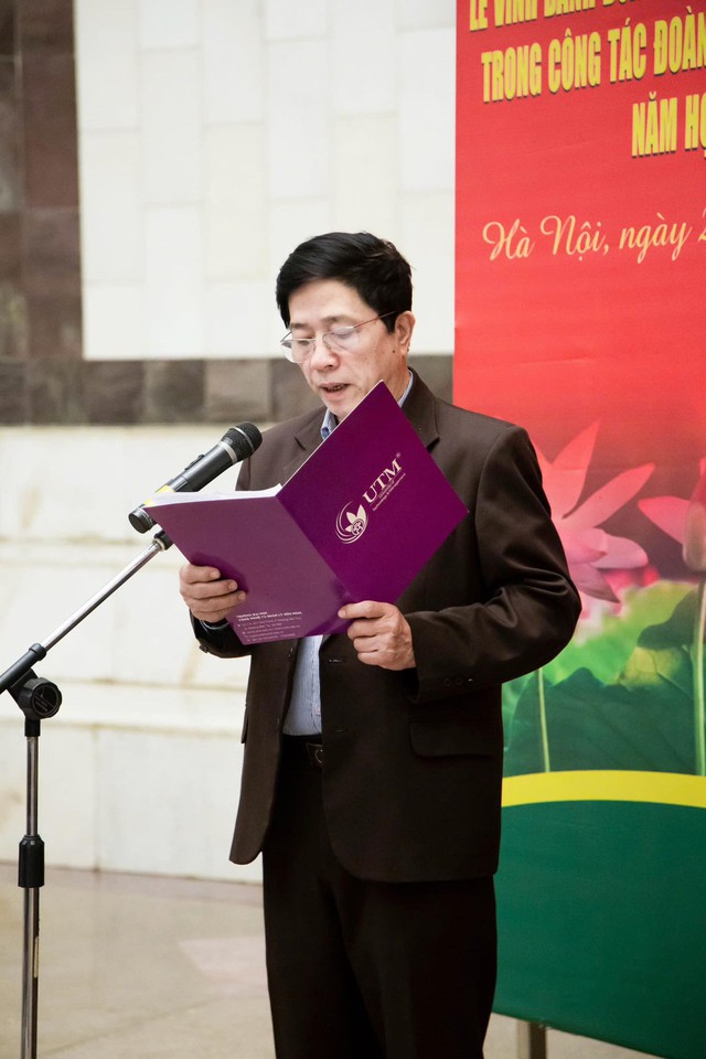 UTM vinh danh đoàn viên xuất sắc năm học 2024-2025- Ảnh 2. UTM vinh danh đoàn viên xuất sắc năm học 2024-2025- Ảnh 2.