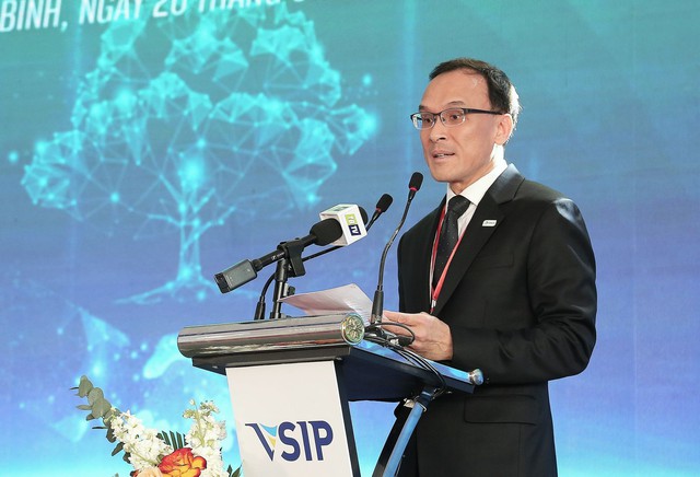 Thủ tướng Singapore Lawrence Wong dự Lễ khởi công dự án Khu công nghiệp VSIP Thái Bình- Ảnh 5. Thủ tướng Singapore Lawrence Wong dự Lễ khởi công dự án Khu công nghiệp VSIP Thái Bình- Ảnh 5.