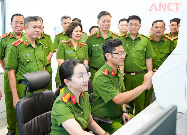 Công an TP Cần Thơ khánh thành hệ thống giám định ADN- Ảnh 8. Công an TP Cần Thơ khánh thành hệ thống giám định ADN- Ảnh 8.