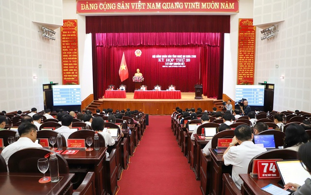 Nghệ An: HĐND tỉnh khóa XVIII thông qua nhiều nội dung quan trọng tại kỳ họp thứ 28- Ảnh 1. Nghệ An: HĐND tỉnh khóa XVIII thông qua nhiều nội dung quan trọng tại kỳ họp thứ 28- Ảnh 1.