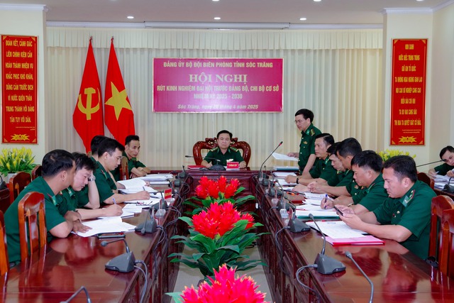 BĐBP Sóc Trăng: Rút kinh nghiệm Đại hội trước Đảng bộ, chi bộ cơ sở nhiệm kỳ 2025-2030- Ảnh 1. BĐBP Sóc Trăng: Rút kinh nghiệm Đại hội trước Đảng bộ, chi bộ cơ sở nhiệm kỳ 2025-2030- Ảnh 1.