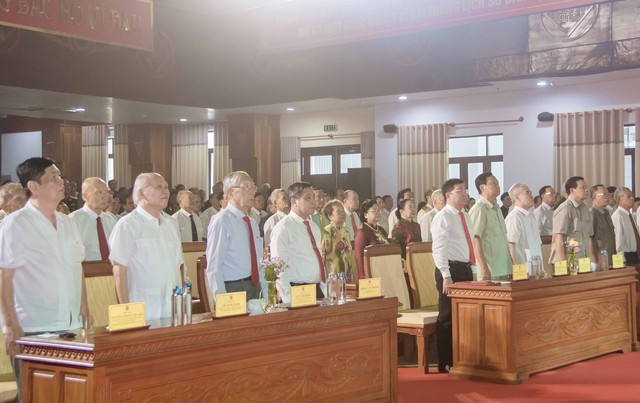 Hậu Giang: Tổ chức Lễ kỷ niệm 50 năm Ngày Giải phóng miền Nam, thống nhất đất nước- Ảnh 4. Hậu Giang: Tổ chức Lễ kỷ niệm 50 năm Ngày Giải phóng miền Nam, thống nhất đất nước- Ảnh 4.