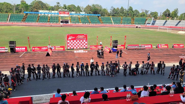 Cần Thơ: 74 tay đua tranh tài tại Giải đua xe mô tô Cúp Caltex Havoline Cub Prix lần thứ I- Ảnh 1. Cần Thơ: 74 tay đua tranh tài tại Giải đua xe mô tô Cúp Caltex Havoline Cub Prix lần thứ I- Ảnh 1.