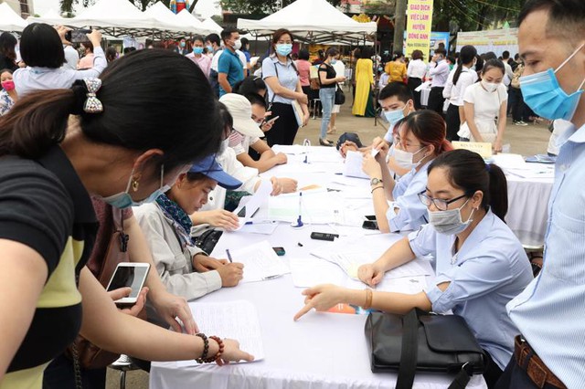 Hà Nội: Giải quyết việc làm cho hơn 88 nghìn lao động trong 4 tháng- Ảnh 1. Hà Nội: Giải quyết việc làm cho hơn 88 nghìn lao động trong 4 tháng- Ảnh 1.