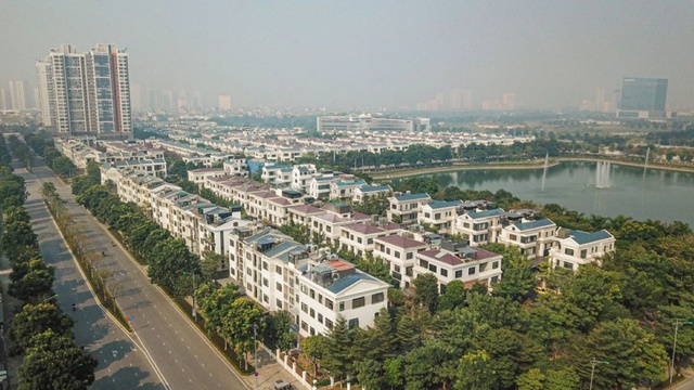 Thị trường biệt thự, nhà liền kề tại Hà Nội ghi nhận nhiều tín hiệu tích cực- Ảnh 1. Thị trường biệt thự, nhà liền kề tại Hà Nội ghi nhận nhiều tín hiệu tích cực- Ảnh 1.