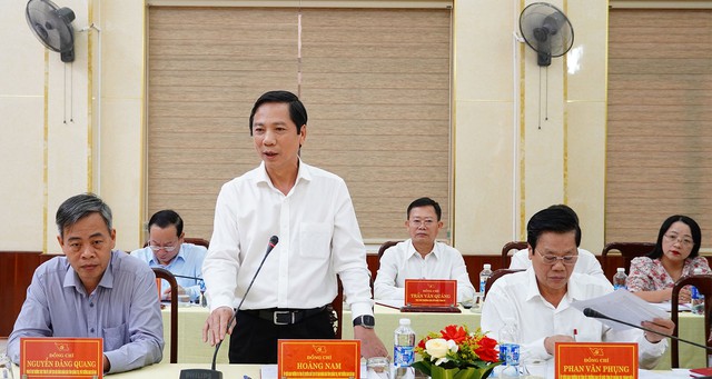 Phiên họp đầu tiên của Ban Chỉ đạo hợp nhất Quảng Bình và Quảng Trị- Ảnh 3. Phiên họp đầu tiên của Ban Chỉ đạo hợp nhất Quảng Bình và Quảng Trị- Ảnh 3.