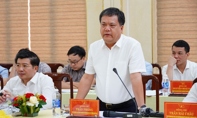 Phiên họp đầu tiên của Ban Chỉ đạo hợp nhất Quảng Bình và Quảng Trị- Ảnh 4. Phiên họp đầu tiên của Ban Chỉ đạo hợp nhất Quảng Bình và Quảng Trị- Ảnh 4.