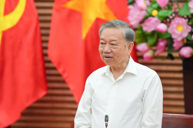 Tổng Bí thư Tô Lâm thăm và làm việc tại tỉnh Nghệ An: Động lực mới cho phát triển toàn diện trên quê hương Bác Hồ- Ảnh 3. Tổng Bí thư Tô Lâm thăm và làm việc tại tỉnh Nghệ An: Động lực mới cho phát triển toàn diện trên quê hương Bác Hồ- Ảnh 3.