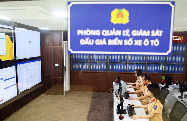 Thu ngân sách nhà nước hơn 5.200 tỷ đồng từ đấu giá biển số xe- Ảnh 1. Thu ngân sách nhà nước hơn 5.200 tỷ đồng từ đấu giá biển số xe- Ảnh 1.