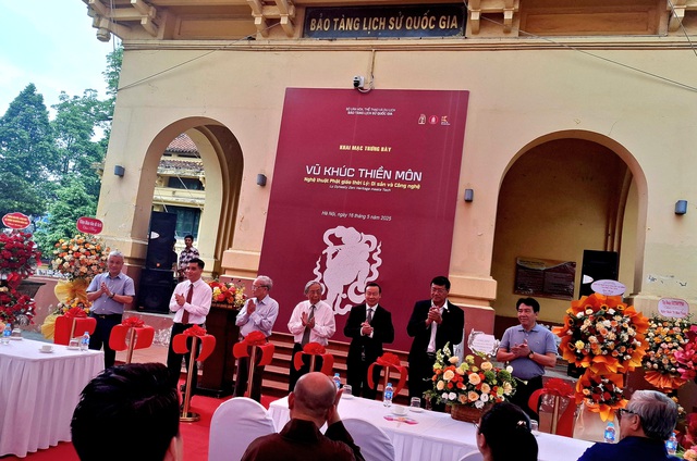 Khai mạc trưng bày Vũ khúc Thiền môn - Nghệ thuật Phật giáo thời Lý- Ảnh 1. Khai mạc trưng bày Vũ khúc Thiền môn - Nghệ thuật Phật giáo thời Lý- Ảnh 1.